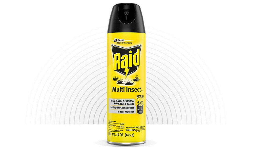 Is Raid Fly Spray Harmful to Dogs