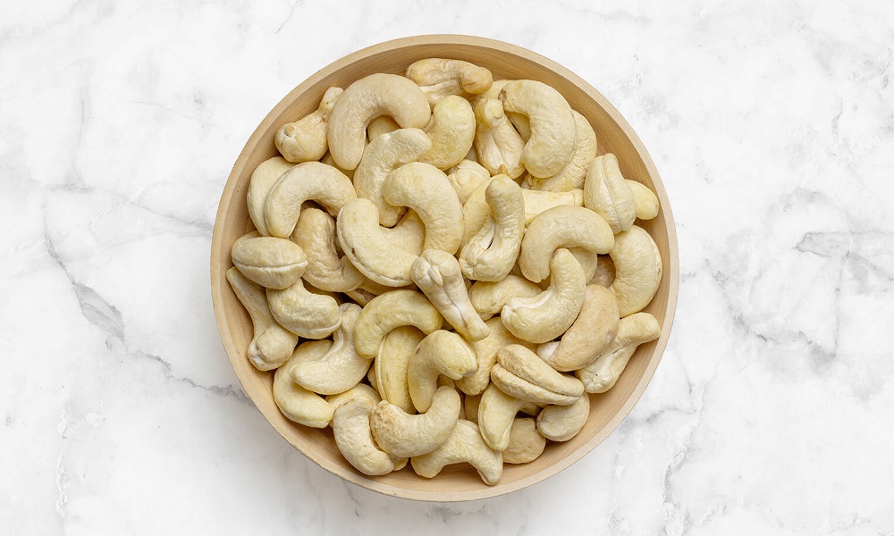 Are Cashew Nuts Bad for Dogs